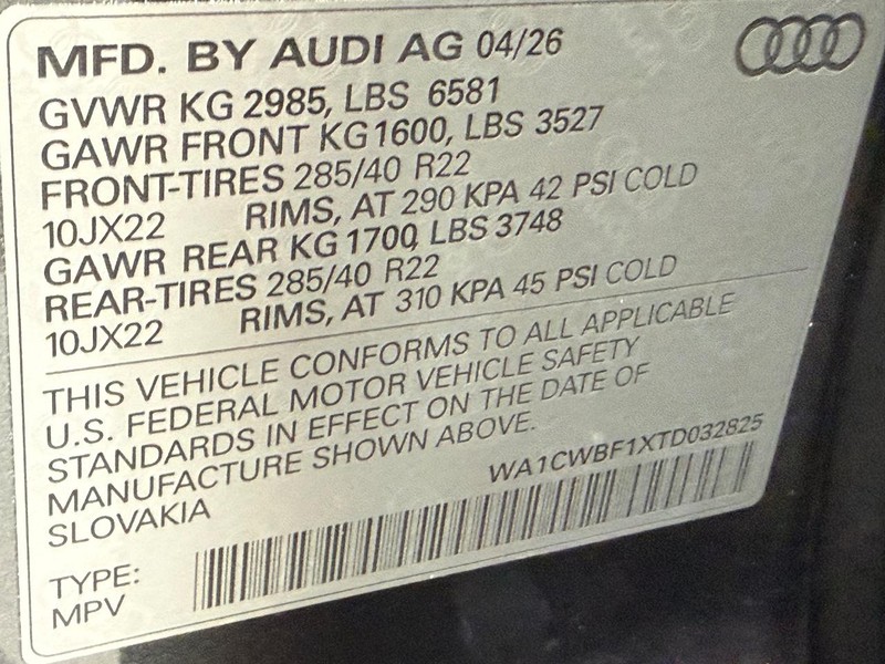 Audi SQ8 Vehicle Image 17