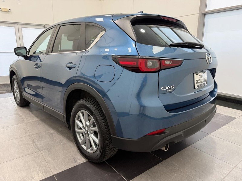 Mazda CX-5 Vehicle Image 4