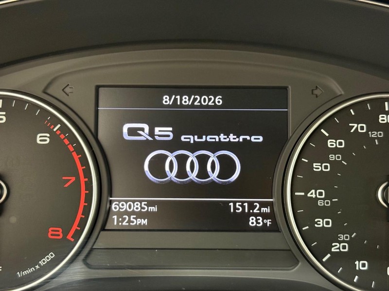 Audi Q5 Vehicle Image 17
