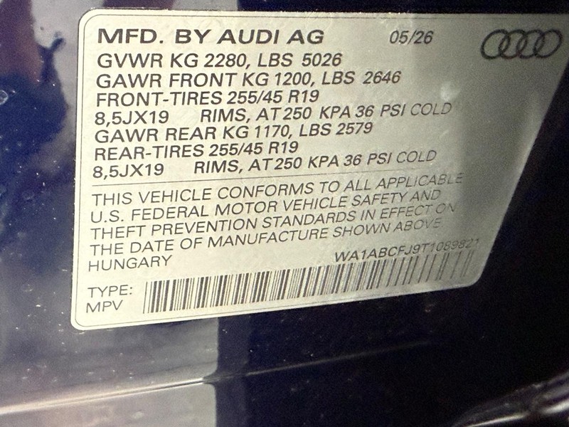Audi Q3 Vehicle Image 15
