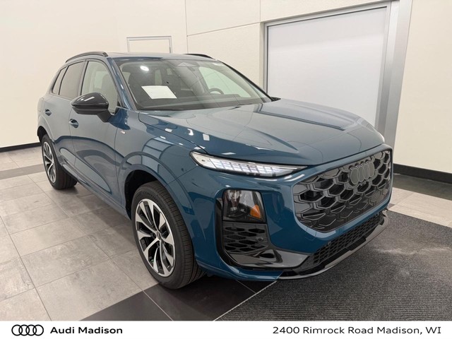 more details - audi q3