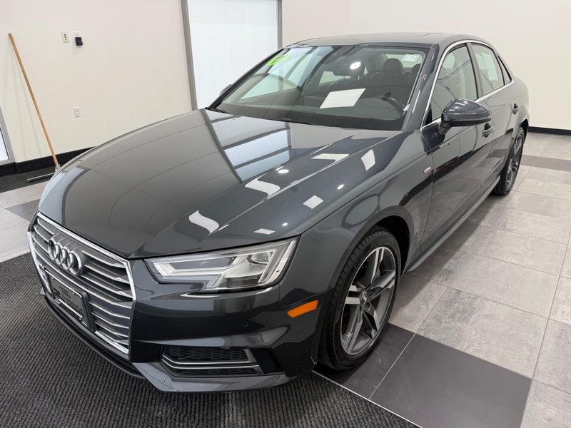 Audi A4 Vehicle Full-screen Gallery Image 06