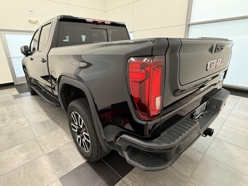 GMC Sierra 1500 Vehicle Image 4