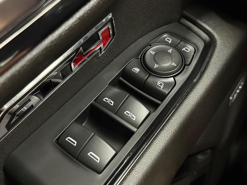 GMC Sierra 1500 Vehicle Image 21