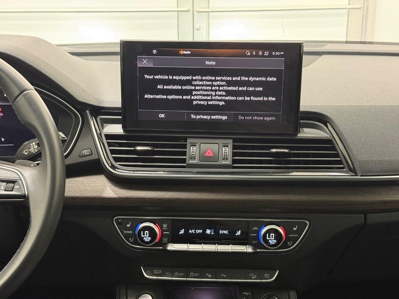 Audi Q5 Vehicle Full-screen Gallery Image 10