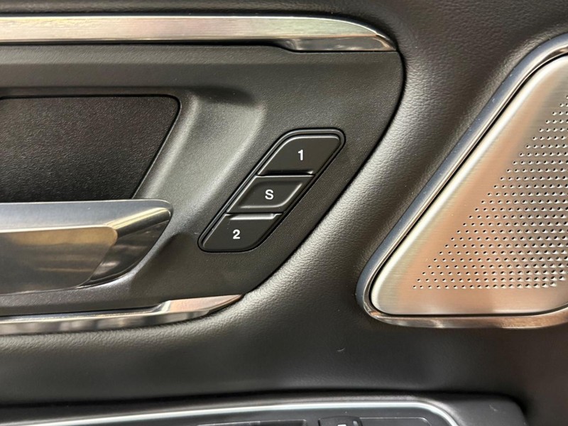 Ram 1500 Vehicle Image 14