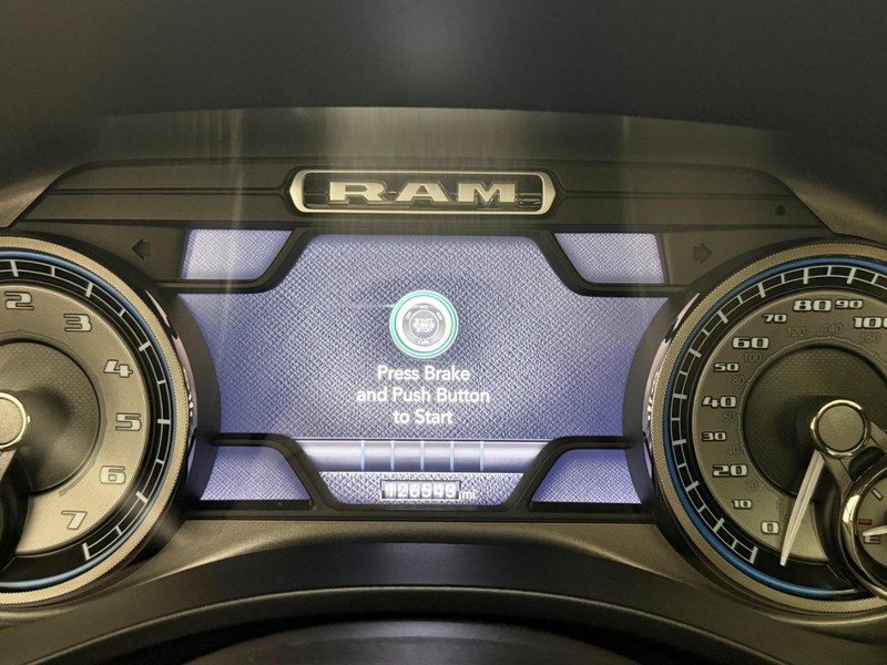Ram 1500 Vehicle Image 17
