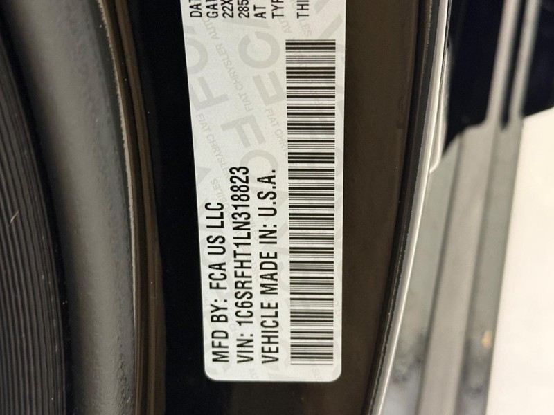 Ram 1500 Vehicle Image 22