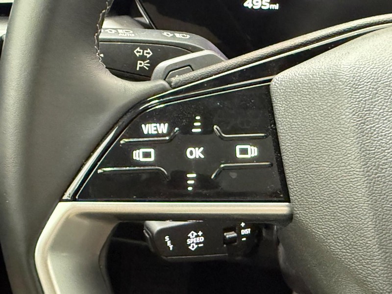 Audi A5 Vehicle Full-screen Gallery Image 14