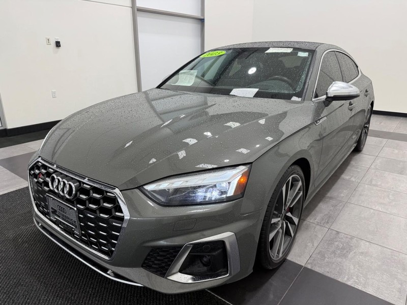 Audi S5 Sportback Vehicle Image 6