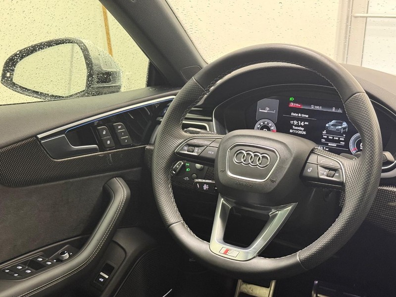 Audi S5 Sportback Vehicle Image 12