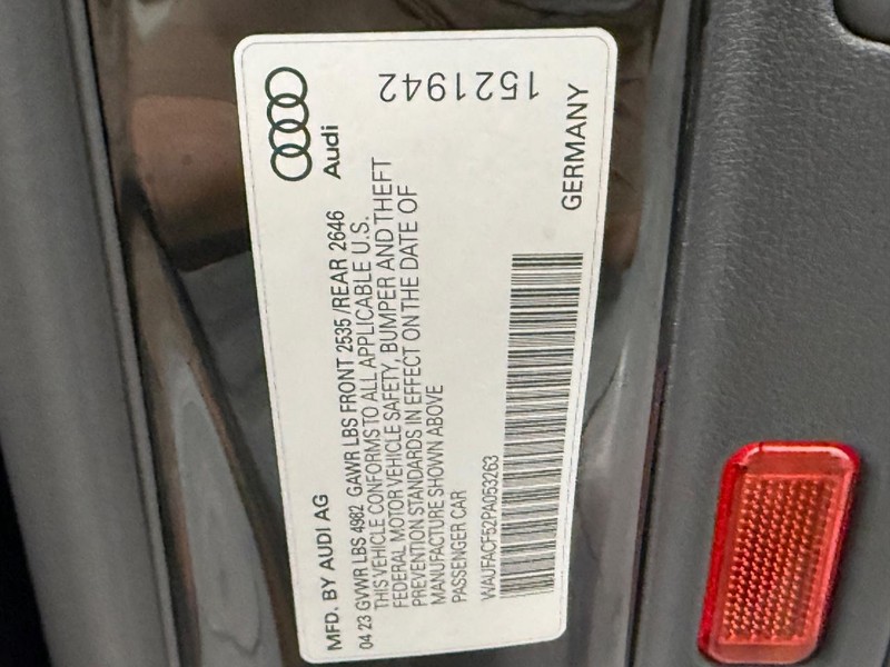 Audi A5 Sportback Vehicle Full-screen Gallery Image 20