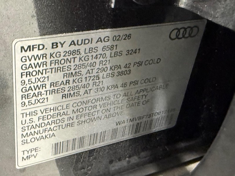 Audi Q7 Vehicle Image 17