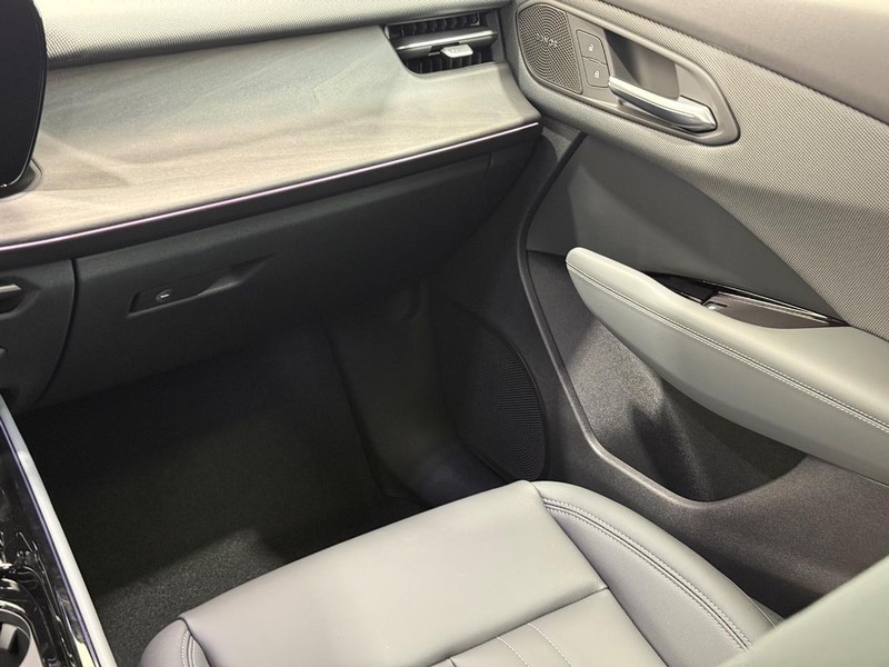 Audi Q3 Vehicle Image 8