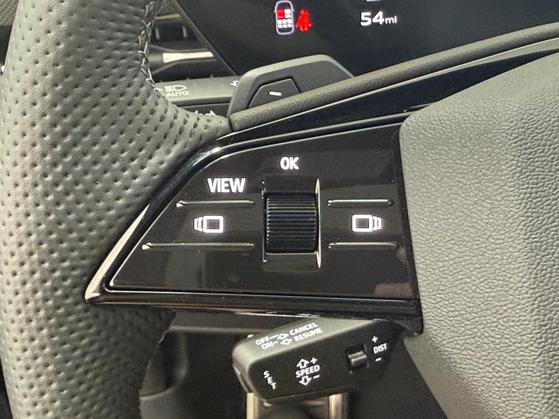 Audi S6 e-tron Vehicle Image 10