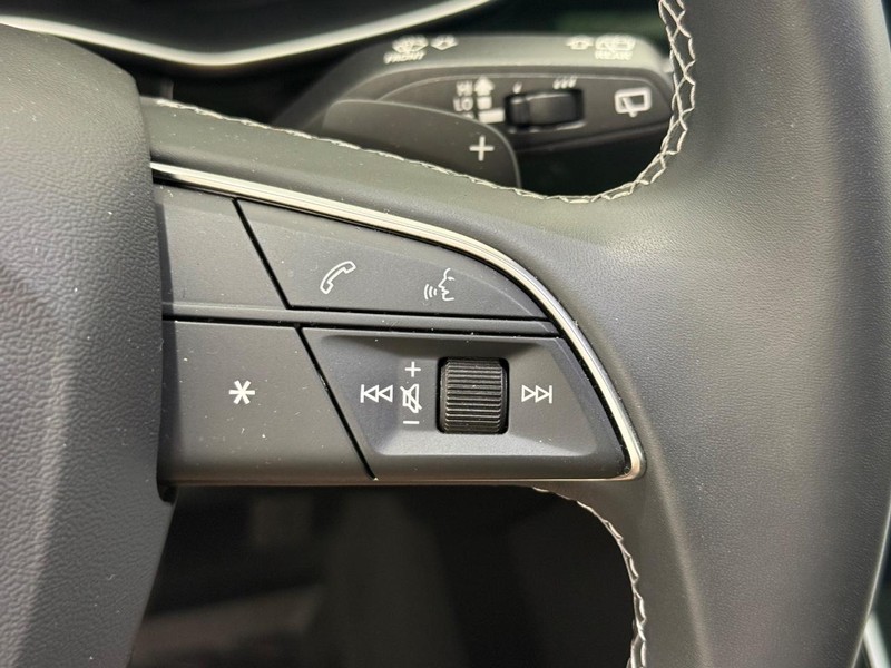 Audi Q7 Vehicle Image 17