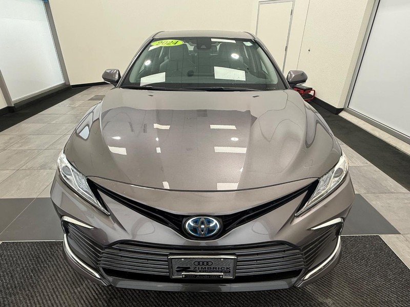 Toyota Camry Vehicle Image 7