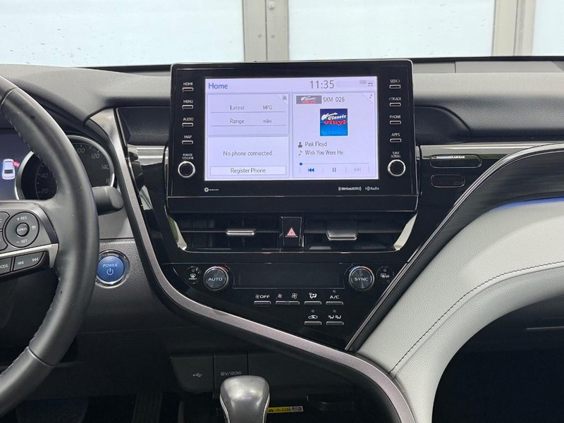 Toyota Camry Vehicle Image 10