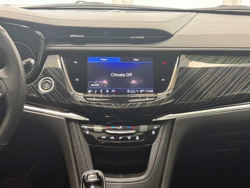 Cadillac XT6 Vehicle Image 10