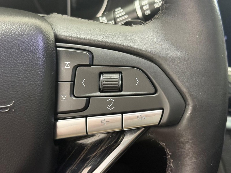 Cadillac XT6 Vehicle Image 14