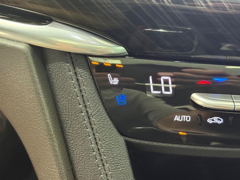 Cadillac XT6 Vehicle Image 17