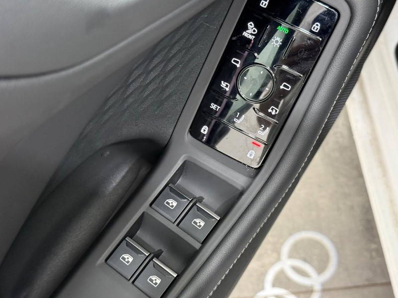 Audi A5 Vehicle Image 18