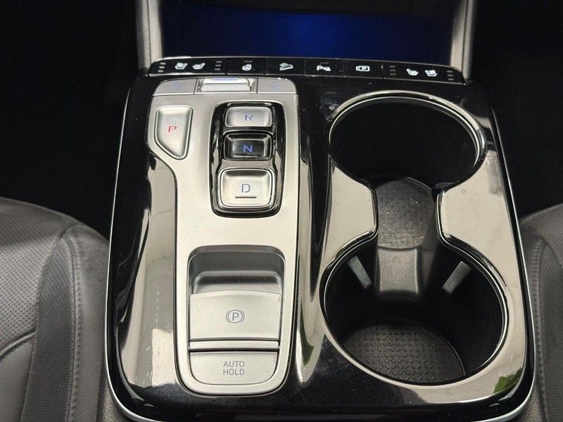 Hyundai Tucson Vehicle Image 11