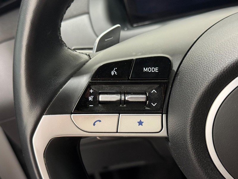 Hyundai Tucson Vehicle Image 15