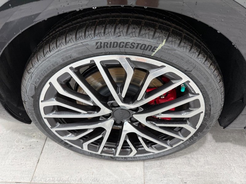 Audi S5 Vehicle Image 3