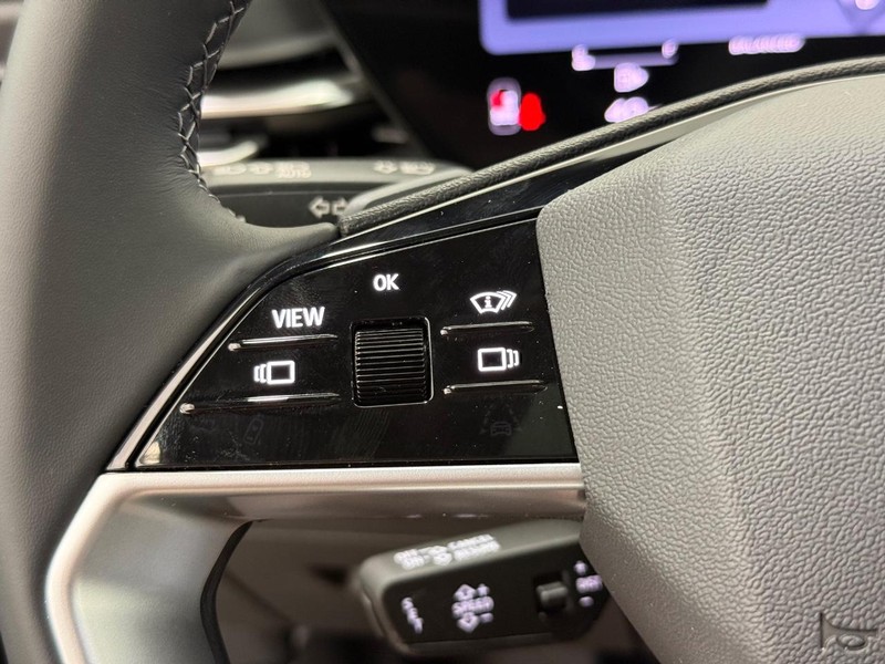 Audi Q5 Vehicle Image 10