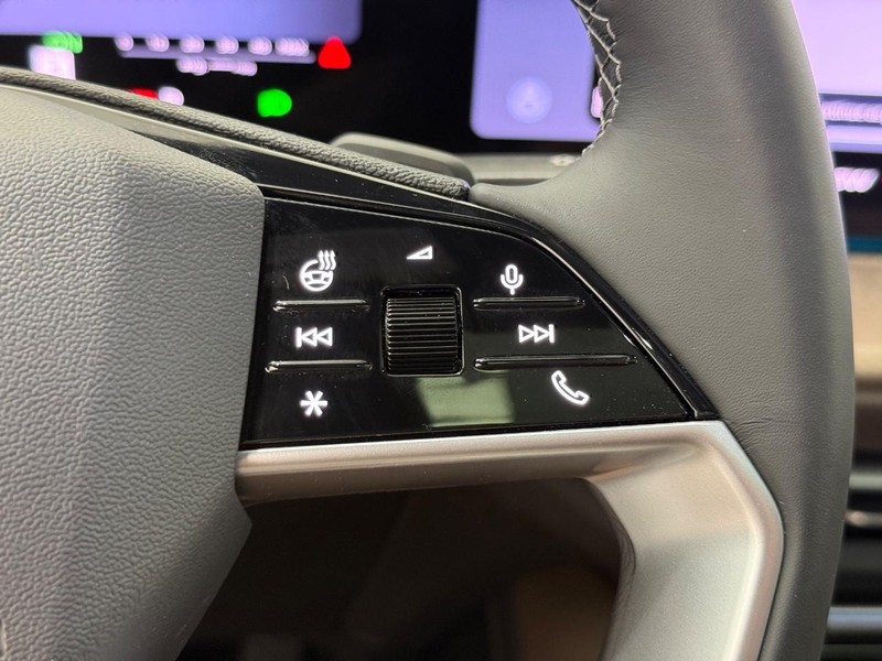 Audi Q5 Vehicle Image 11