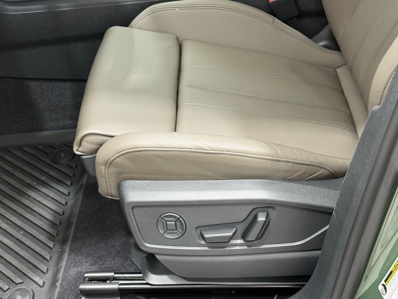 Audi Q5 Vehicle Image 15