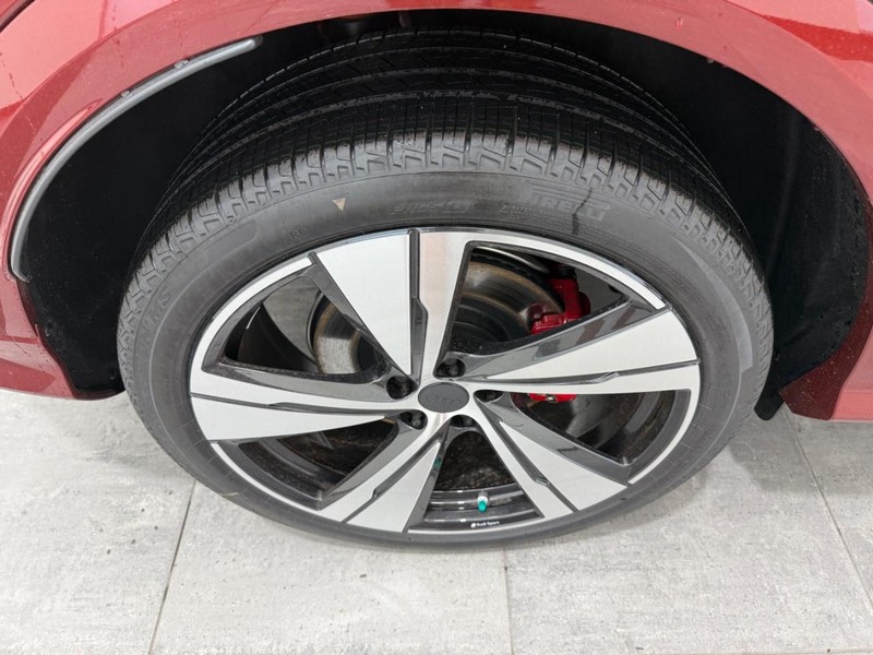 Audi SQ5 Vehicle Image 3
