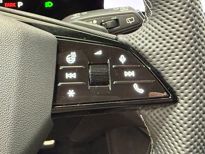 Audi SQ5 Vehicle Image 11