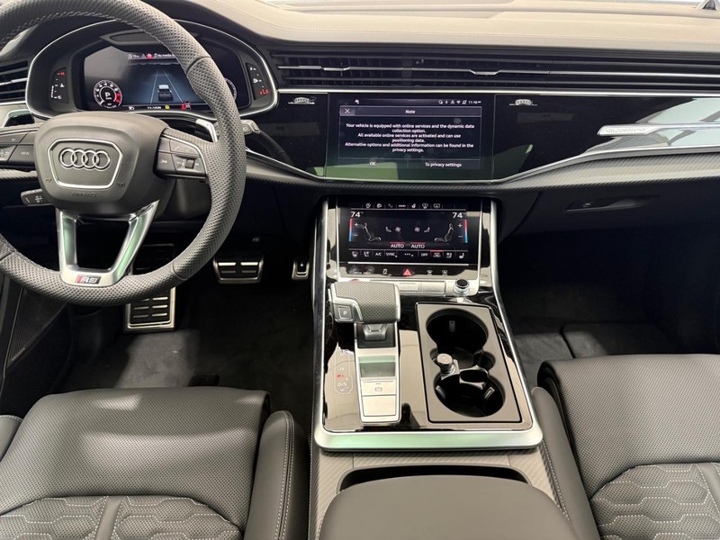 Audi RS Q8 Vehicle Image 5