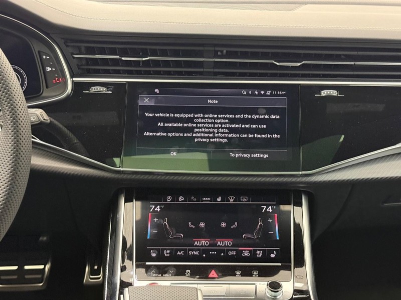 Audi RS Q8 Vehicle Image 6
