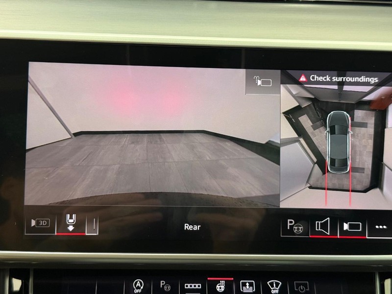 Audi A8 Vehicle Image 14