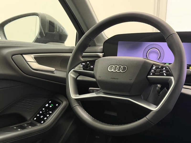 Audi A5 Vehicle Image 8