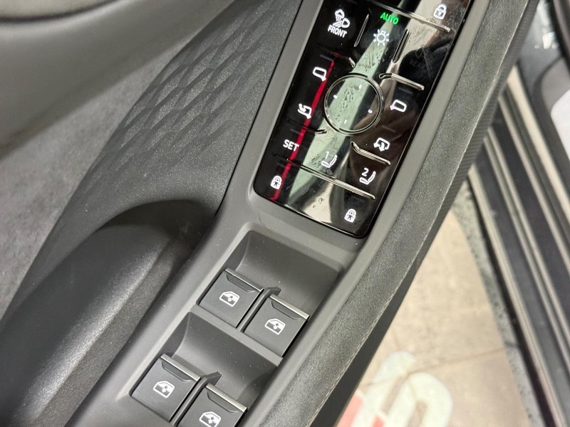 Audi S5 Vehicle Image 14