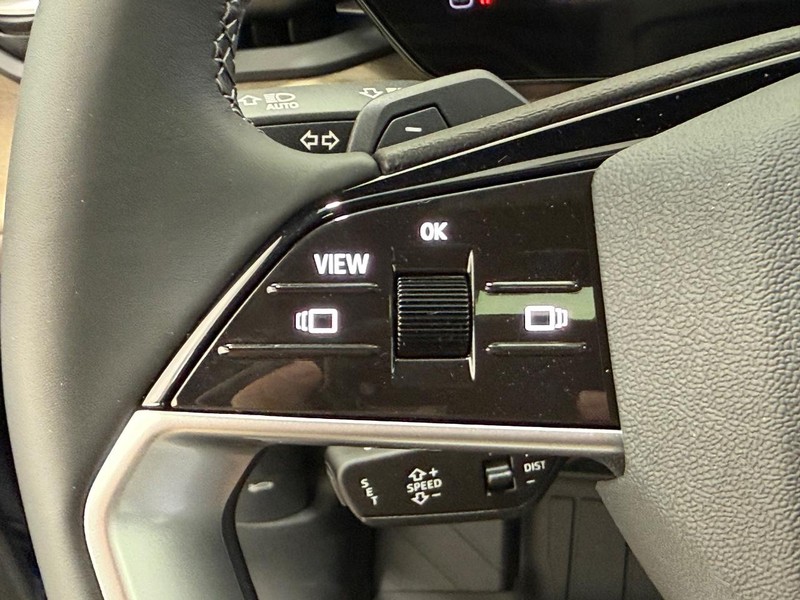 Audi Q5 Vehicle Image 10