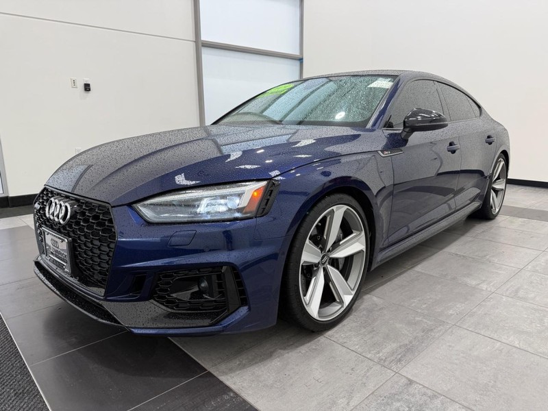 Audi RS 5 Sportback Vehicle Full-screen Gallery Image 07