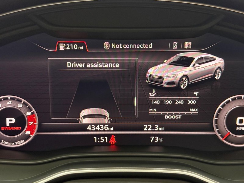 Audi RS 5 Sportback Vehicle Full-screen Gallery Image 21