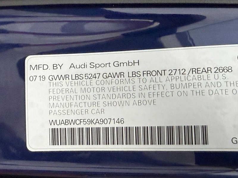 Audi RS 5 Sportback Vehicle Full-screen Gallery Image 26