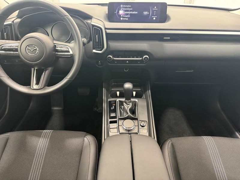 Mazda CX-50 Vehicle Image 9