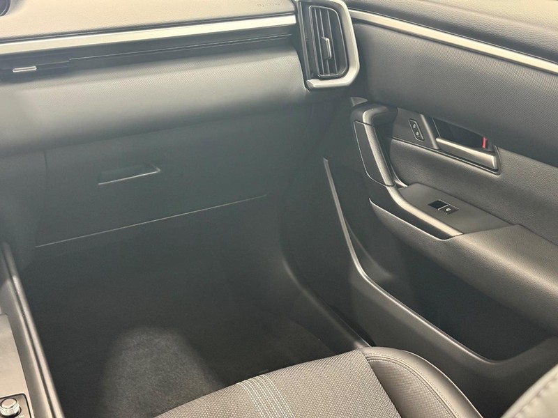 Mazda CX-50 Vehicle Image 13