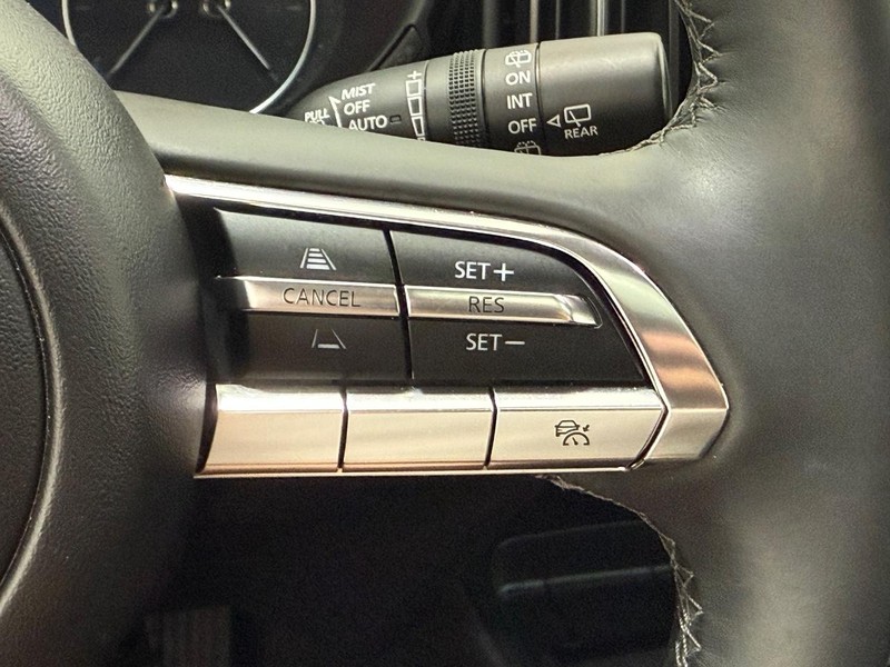 Mazda CX-50 Vehicle Image 15