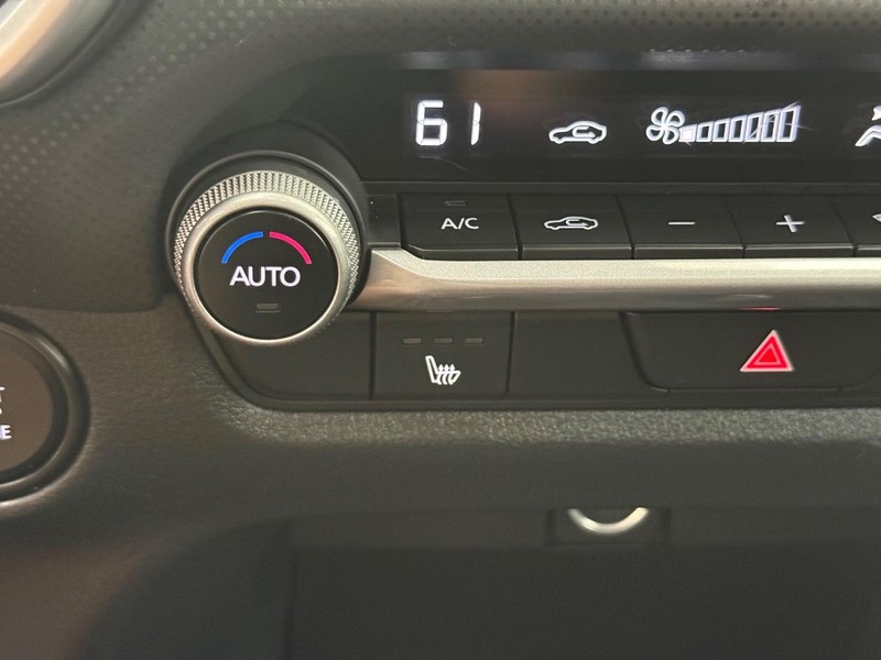 Mazda CX-50 Vehicle Image 17