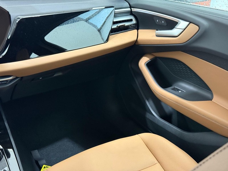 Audi A5 Vehicle Image 9