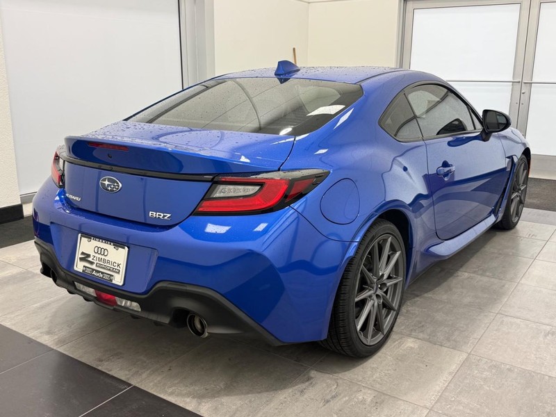 Subaru BRZ Vehicle Image 2