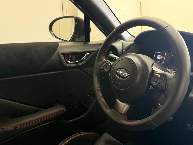 Subaru BRZ Vehicle Image 12